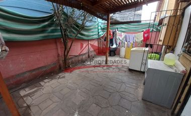 Hermosa Casa de Dos Pisos, 3 Dormitorios, 2 Baños, Villa Paseo Central, Quilicura.
