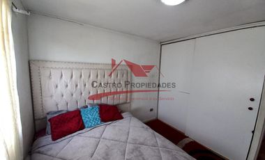 Hermosa Casa de Dos Pisos, 4 Dormitorios, 2 Baños, Villa Santa Luisa Norte, comuna de Quilicura.