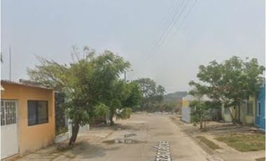 COHC (EMB) CASA EN VENTA DE CONTADO EN CD OLMECA VERACRUZ