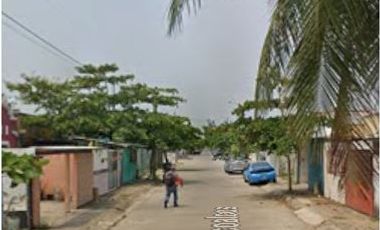 COHC (EMB) CASA EN VENTA DE CONTADO EN CD OLMECA VERACRUZ