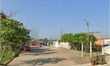 COHC (EMB) CASA EN VENTA DE CONTADO EN CD OLMECA VERACRUZ