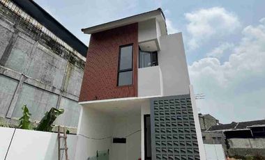 Rumah 2 lantai harga 1 lantai di Sawangan Depok