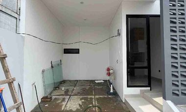 Rumah 2 lantai harga 1 lantai di Sawangan Depok