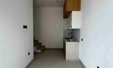 Rumah 2 lantai harga 1 lantai di Sawangan Depok