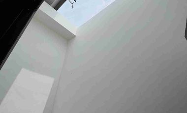 Rumah 2 lantai harga 1 lantai di Sawangan Depok