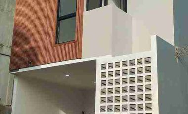 Rumah 2 lantai harga 1 lantai di Sawangan Depok