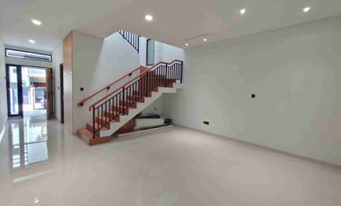 100% Rumah Baru Minimalis @ PASIR LUYU