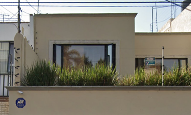 Se vende casa Country Club Churubusco