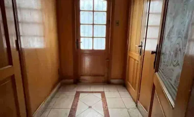 SE ARRIENDA PROPIEDAD DE 270 M2 CONSTRUIDOS  8 HABITACIONES 6 BAÑOS MUY CENTRAL EN UF 63 VIÑA DEL MAR