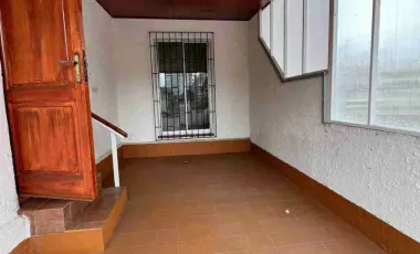 SE ARRIENDA PROPIEDAD DE 270 M2 CONSTRUIDOS  8 HABITACIONES 6 BAÑOS MUY CENTRAL EN UF 63 VIÑA DEL MAR