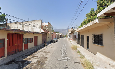 Vive la experiencia de comprar inteligente!! Venta de casa con local comercial con entrega de 3 a 6 meses, Iguala de la Independencia, Gro.