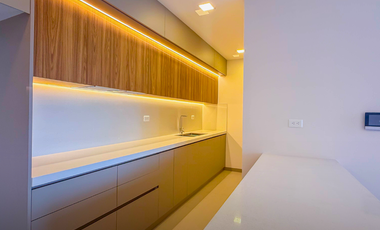 🏢 ¡Moderno, amplio y totalmente nuevo!