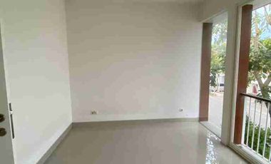 disewakan rumah dua lantai grand harvest wiyung