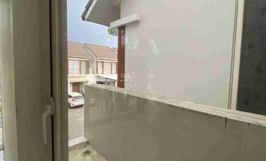 disewakan rumah dua lantai grand harvest wiyung