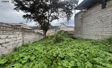 Terreno de venta en Otavalo, calle Sucre, 524 m2