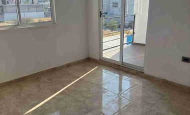 Casa en venta, santo Toribio Xicotzingo, excelente ubicación. A 15 minutos de la Capu.