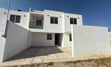 Casa en venta, santo Toribio Xicotzingo, excelente ubicación. A 15 minutos de la Capu.