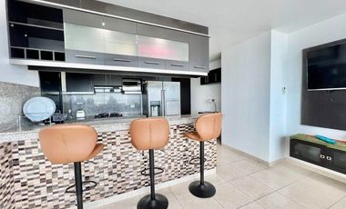 SAN LORENZO: ACOGEDOR DEPARTAMENTO FRENTE AL MAR CON PISCINA