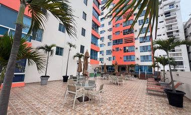 SAN LORENZO: ACOGEDOR DEPARTAMENTO FRENTE AL MAR CON PISCINA