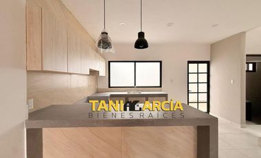 Vendo Casa Nueva super céntrica en Córdoba con 133.95 m2 de terreno