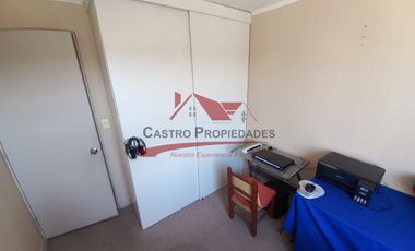 Hermoso Departamento en Tercer Piso, 3 Dormitorios, 1 Baño, 2 Estacionamientos, Valle Grande Lampa.