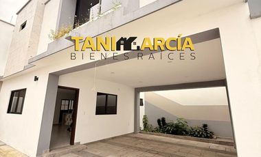Vendo 2 Casas  nuevas super céntricas en Córdoba, en privada de 3 casas con portón eléctrico e interfón