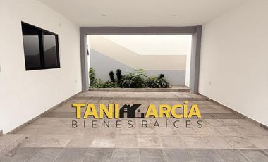Vendo 2 Casas  nuevas super céntricas en Córdoba, en privada de 3 casas con portón eléctrico e interfón