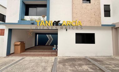 Vendo 2 Casas  nuevas super céntricas en Córdoba, en privada de 3 casas con portón eléctrico e interfón