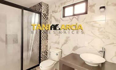 Vendo 2 Casas  nuevas super céntricas en Córdoba, en privada de 3 casas con portón eléctrico e interfón