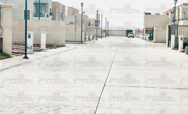 Casa en Renta en Residencial Viñedos, con 2 Habitaciones, Equipada.