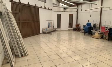 Bodega y Oficinas en venta en Atizapan doble acceso en Av. Principal