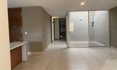 CASA DE UNA PLANTA EN RENTA EL MAYORAZGO RESIDENCIAL LEON GTO, ZONA SUR.