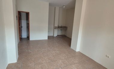 Local Comercial en Alquiler en Cdla Guayaquil, Sector Mall del Sol, 1 Baño, Norte de Guayaquil.