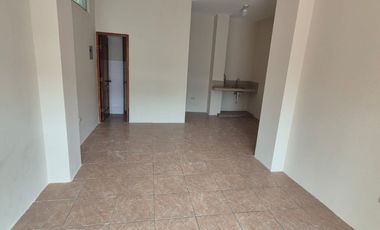 Local Comercial en Alquiler en Cdla Guayaquil, Sector Mall del Sol, 1 Baño, Norte de Guayaquil.