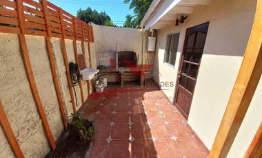 Hermosa Casa Esquina con Local Comercial, 5 Dormitorios, 2 Baños, Comuna de Quilicura