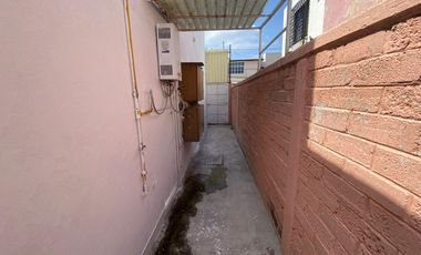 RENTA CASA VISTA ALEGRE, 3 recamaras,1.5 baños,