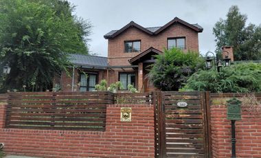 Chalet 6 ambientes, sobre terreno propio DE 800M2, Sierra de los Padres, Gral Pueyrredon