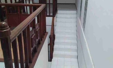 SEWA RUMAH DI RAWAMANGUN 12 KT