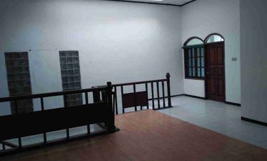 SEWA RUMAH DI RAWAMANGUN 12 KT