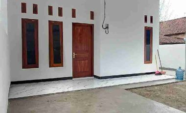 Dijual Rumah Baru Dekat Pasar Dungus Madiun