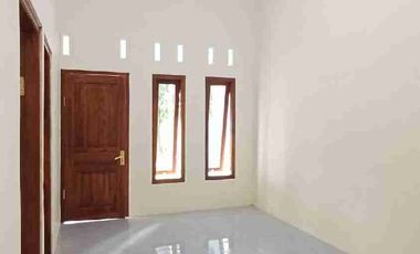 Dijual Rumah Baru Dekat Pasar Dungus Madiun