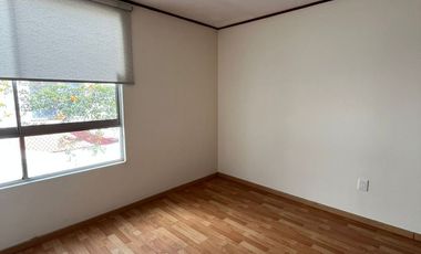 VENDO CASA $2,800,000 EN CHOLULA ZONA MOMOXPAN (CERCA DEL HUMBOLT) DOS NIVELES, TRES RECÁMARAS, CUARTO DE SERVICIO
