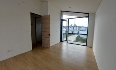 Dijual/Disewakan Rumah Siap Huni di Lippo Village