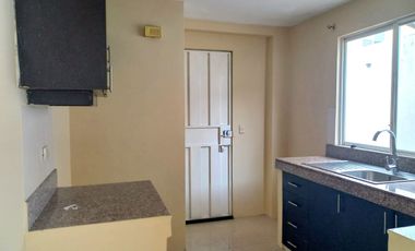 Casa de alquiler en la Urbanización Marina D'or Park, Vía a Samborondón.