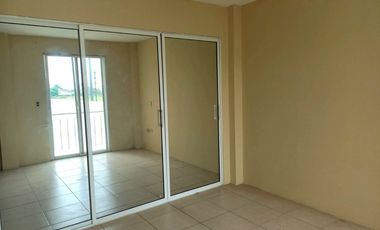 Casa de alquiler en la Urbanización Marina D'or Park, Vía a Samborondón.