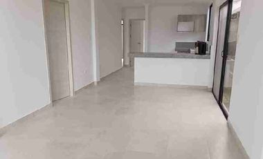 En Alquiler Casa en La Joya Etapa Aguamarina