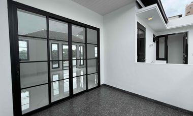 Rumah Mewah 3 Lantai di Cibubur Jakarta Timur  Hunian Eksklusif Lokasi Strategis