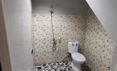 Rumah 2 Lantai Kualitas Bahan Terjamin Terbilang Murah Sawangan Depok