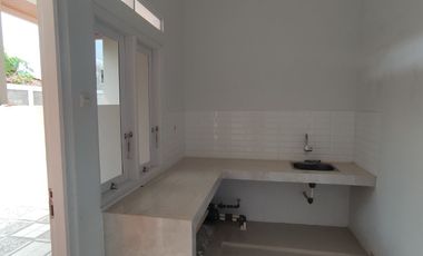 Rumah 2 Lantai Kualitas Bahan Terjamin Terbilang Murah Sawangan Depok