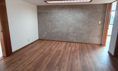 VENTA DE ESPECTACULAR CASA TOTALMENTE REMODELADA EN CIUDAD SATELITE